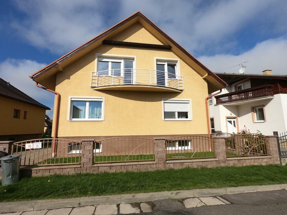 Apartment Amy Liptovský Mikuláš 外观 照片
